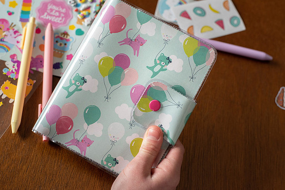 006_StickerBook